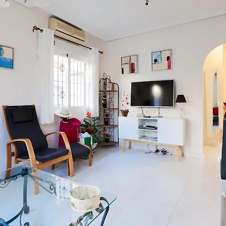 Gorgeous In With Swimming Pool * Torrevieja