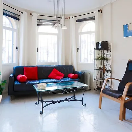 Holiday home Gorgeous In With Swimming Pool Torrevieja